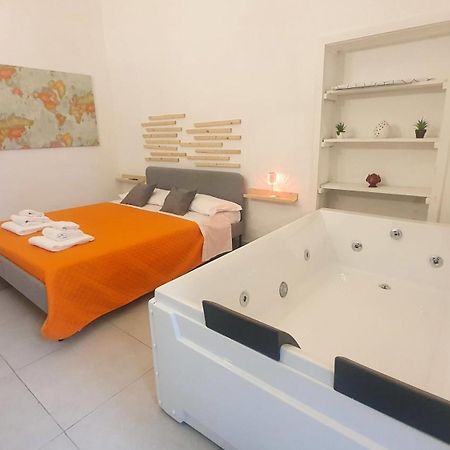 Suite Adriatica Hottube And Sauna Bari Exteriér fotografie