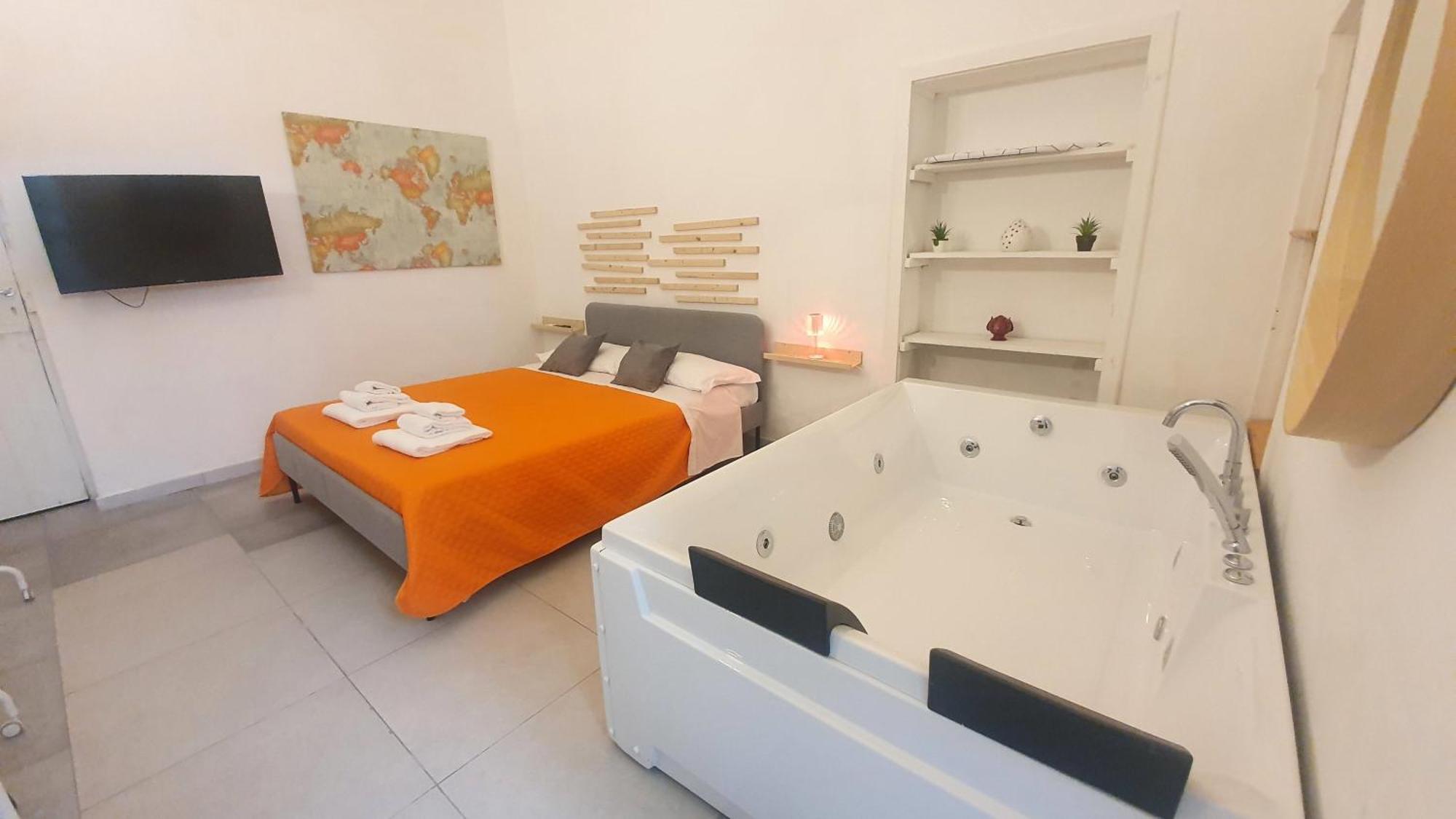 Suite Adriatica Hottube And Sauna Bari Exteriér fotografie